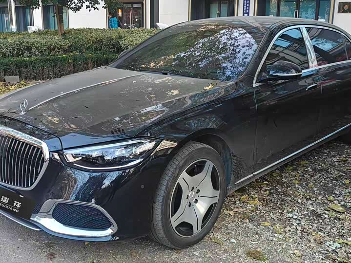 Фото 1 - Mercedes-Benz Maybach S-Class