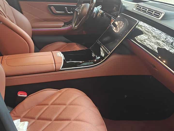 Фото 5 - Mercedes-Benz Maybach S-Class