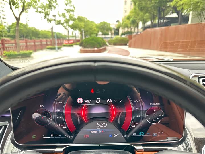 Фото 12 - Mercedes-Benz Maybach S-Class