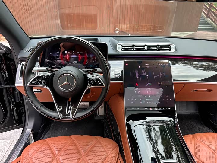 Фото 24 - Mercedes-Benz Maybach S-Class