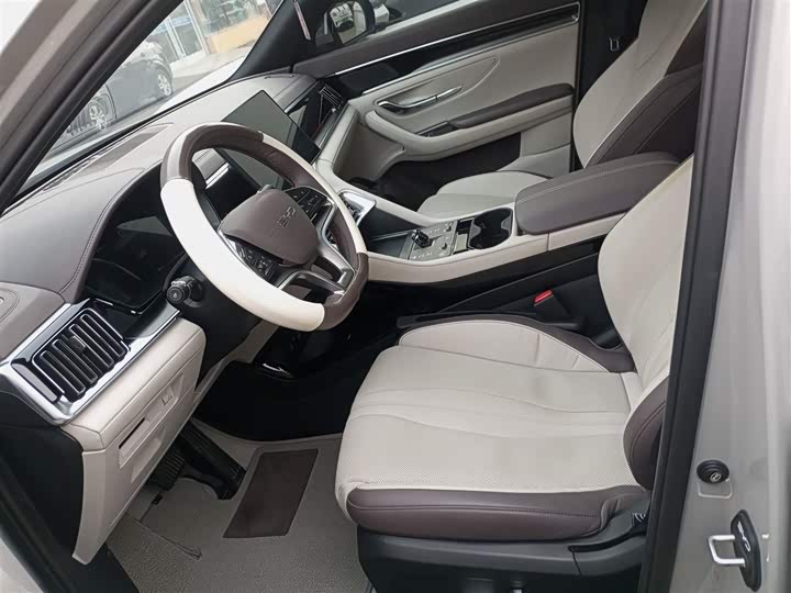 Фото 15 - BYD Song Plus Hybrid/EV