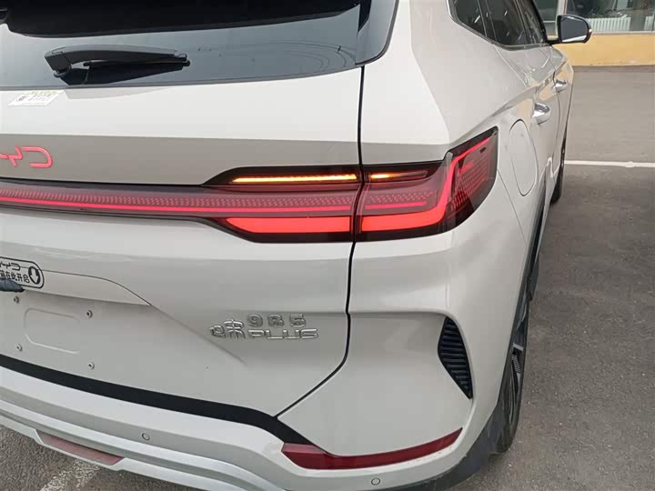 Фото 8 - BYD Song Plus Hybrid/EV