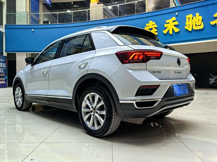 Фото 9 - Volkswagen T-Roc