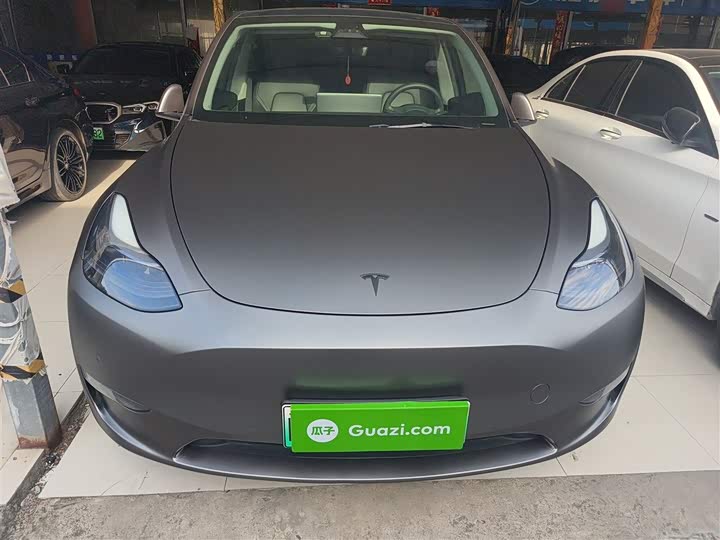 Фото 3 - Tesla Model Y