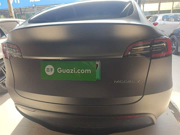 Фото 6 - Tesla Model Y
