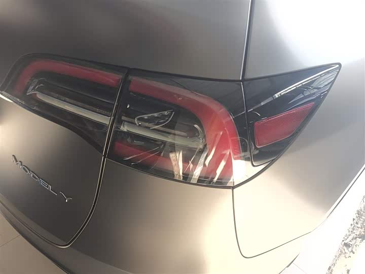 Фото 8 - Tesla Model Y