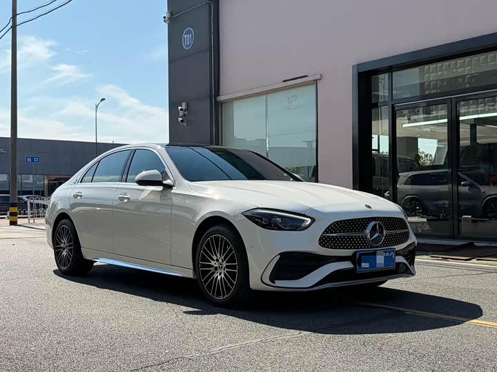 Фото 1 - Mercedes-Benz C-Class