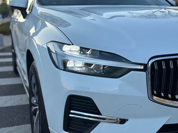 Фото 20 - Volvo XC60