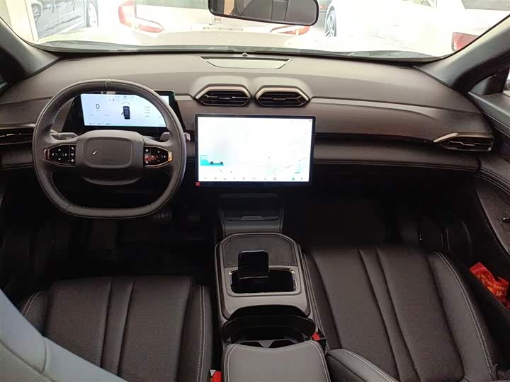 Фото 10 - Dongfeng Aeolus L7