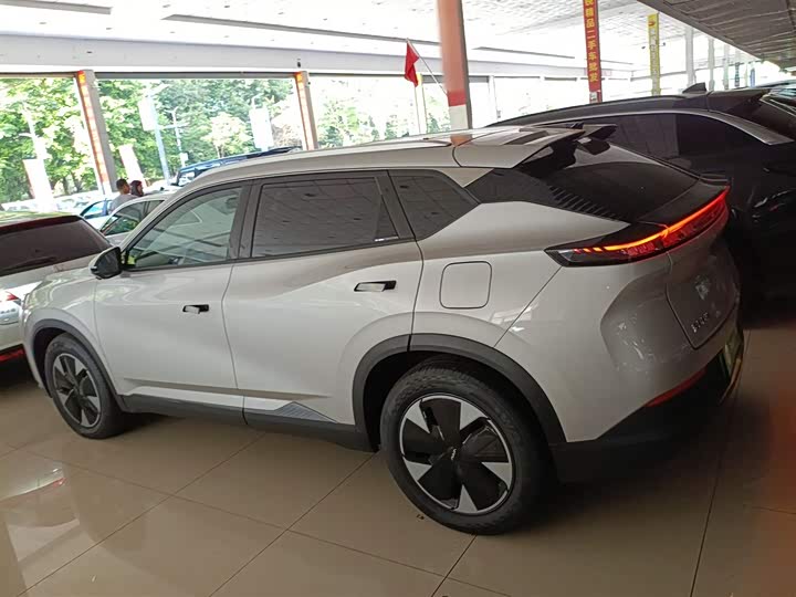 Фото 5 - Dongfeng Aeolus L7