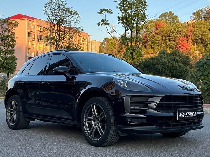 Фото 3 - Porsche Macan