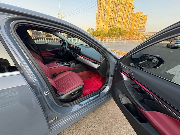 Фото 11 - BMW 5 Series