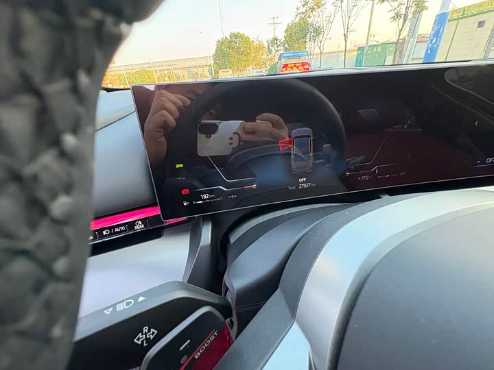 Фото 13 - BMW 5 Series