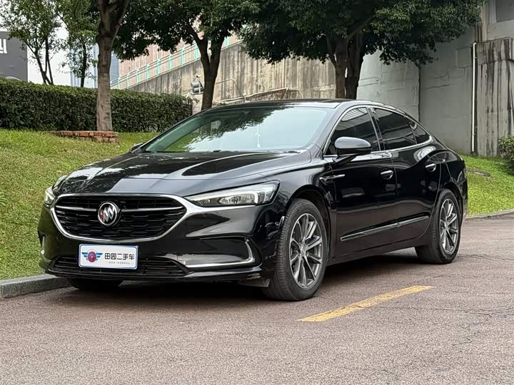 Фото 1 - Buick LaCrosse