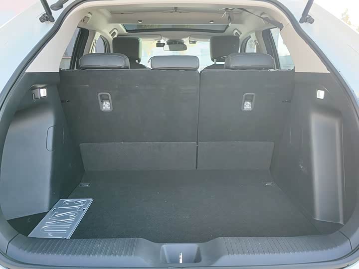 Фото 13 - Honda Vezel