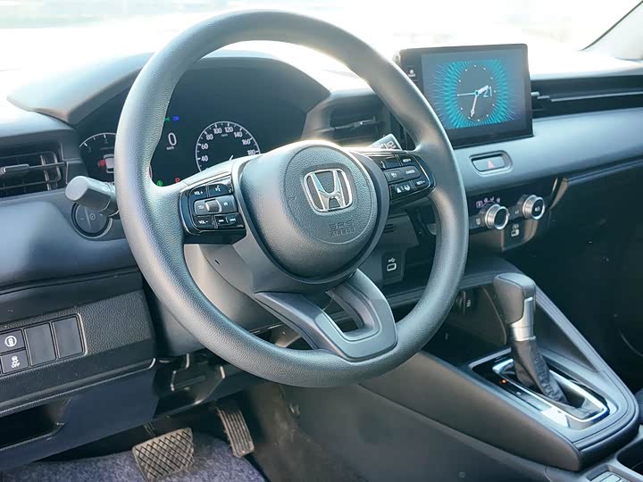 Фото 7 - Honda Vezel