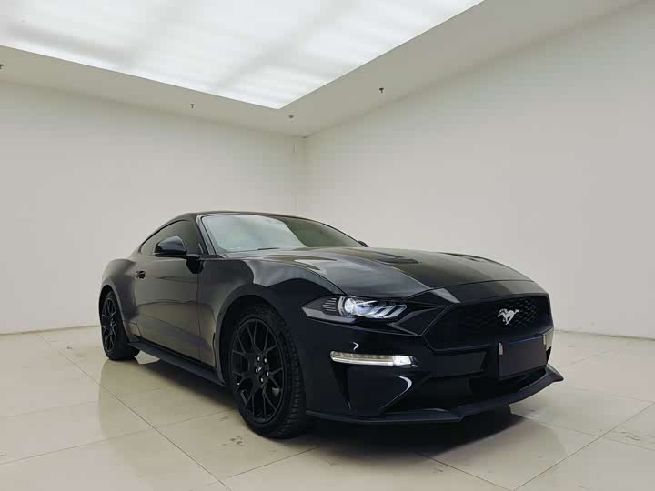 Фото 3 - Ford Mustang