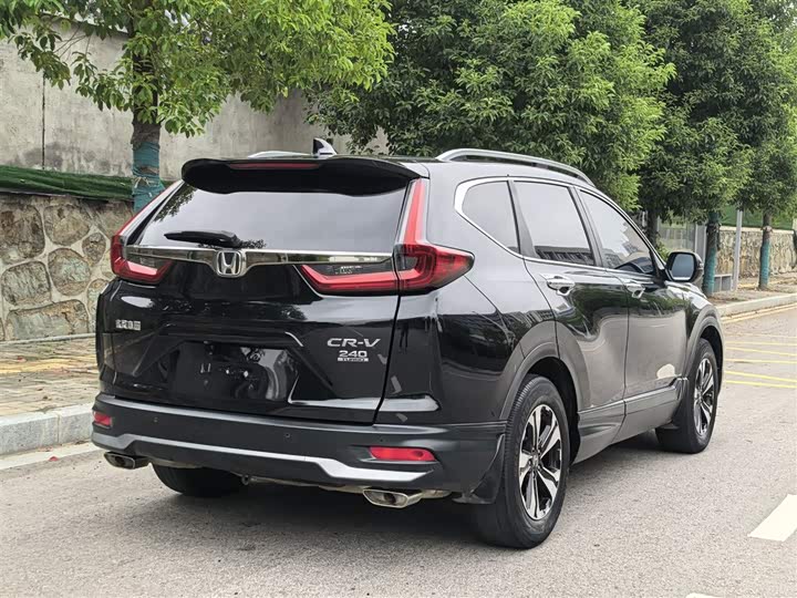 Фото 12 - Honda CR-V