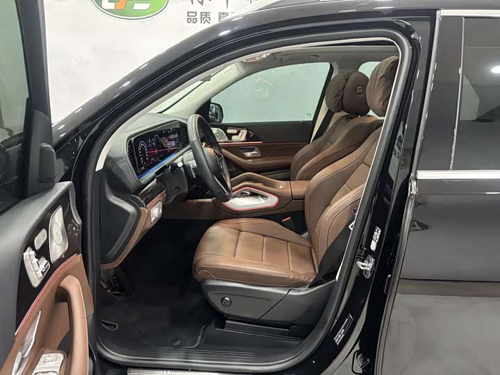 Фото 12 - Mercedes-Benz GLE-Class