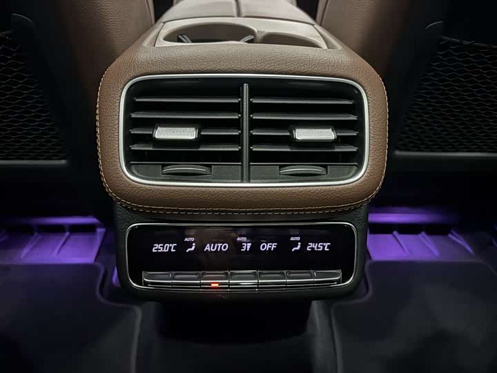 Фото 20 - Mercedes-Benz GLE-Class