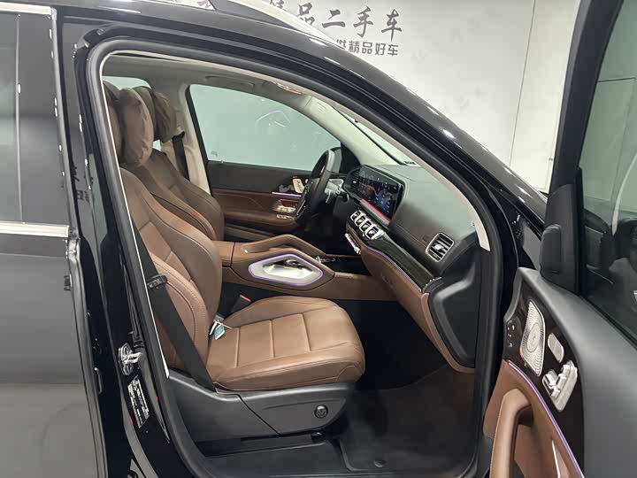 Фото 26 - Mercedes-Benz GLE-Class