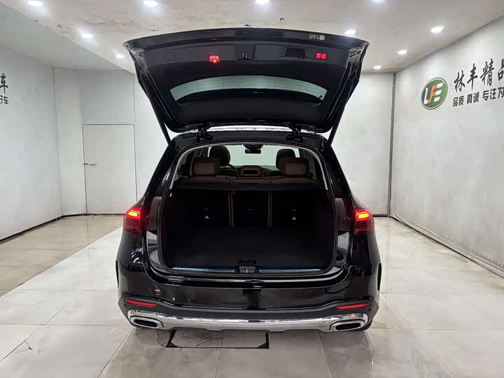 Фото 28 - Mercedes-Benz GLE-Class