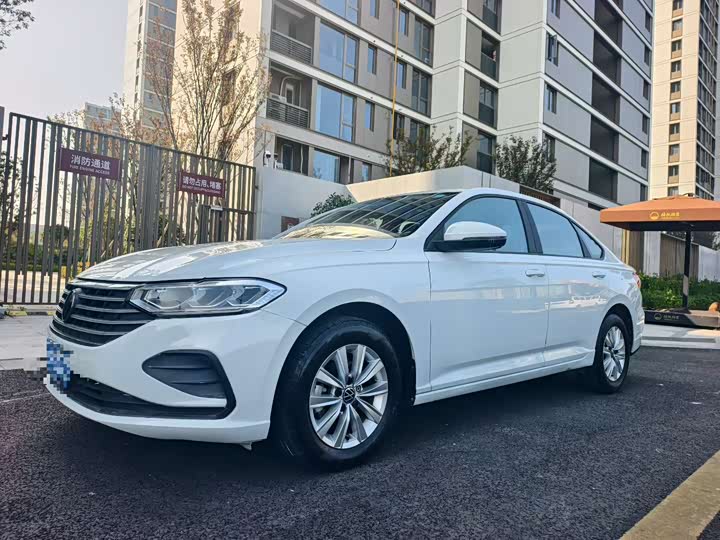 Фото 1 - Volkswagen Lavida