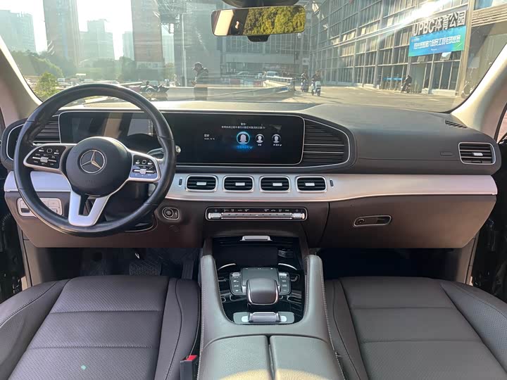 Фото 4 - Mercedes-Benz GLE-Class