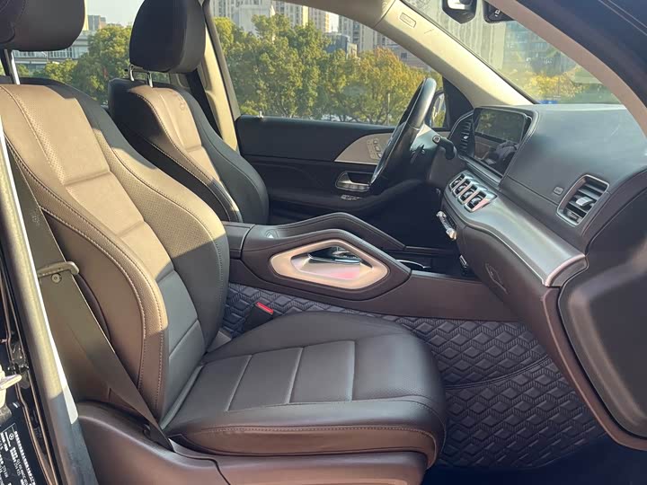 Фото 6 - Mercedes-Benz GLE-Class