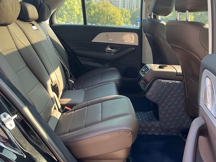 Фото 8 - Mercedes-Benz GLE-Class