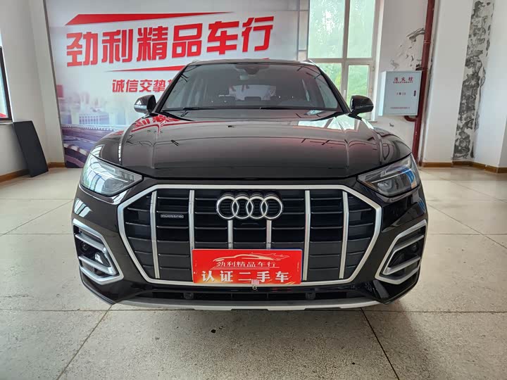 Фото 3 - Audi Q5L