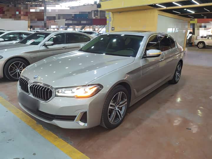 Фото 2 - BMW 5 Series