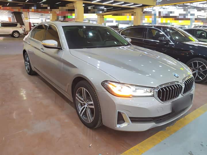 Фото 4 - BMW 5 Series