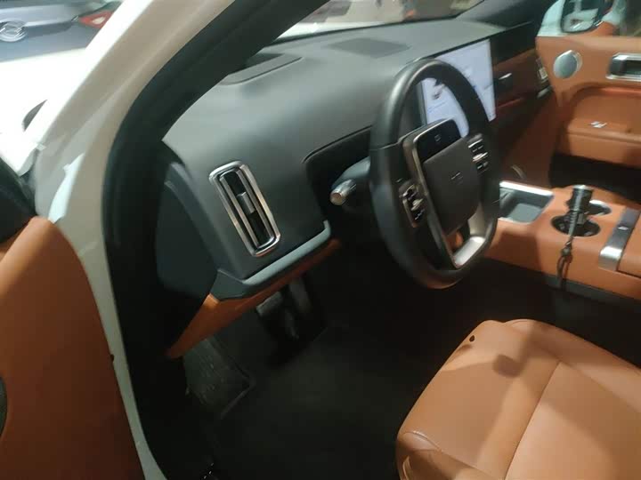 Фото 16 - LiXiang L7