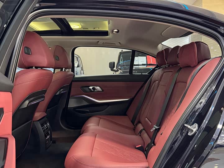 Фото 6 - BMW 3 Series