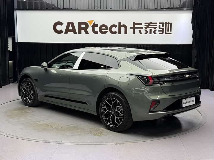 Фото 4 - Zeekr 001