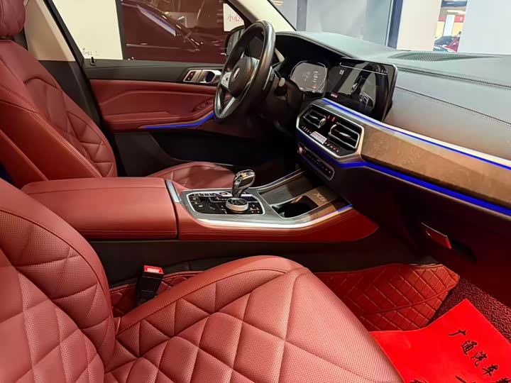 Фото 14 - BMW X5