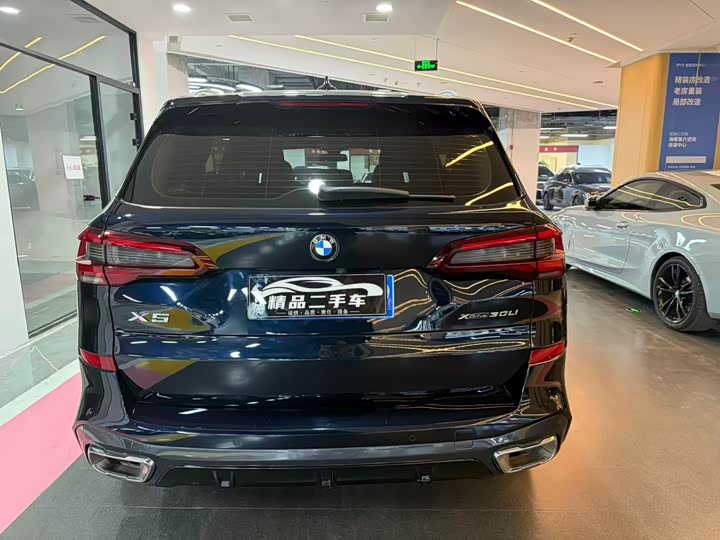 Фото 20 - BMW X5