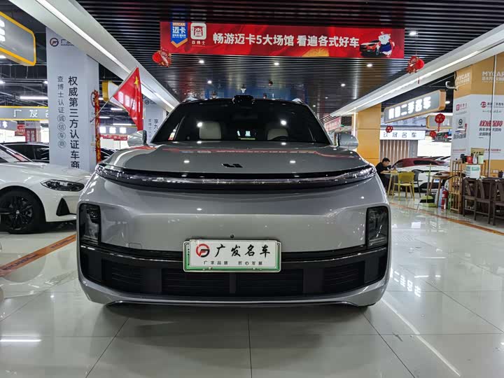 Фото 2 - LiXiang L9