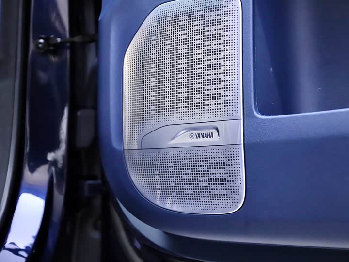 Фото 28 - Zeekr 009