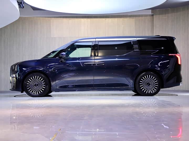 Фото 4 - Zeekr 009