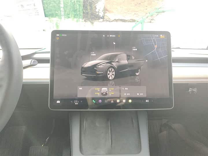 Фото 13 - Tesla Model Y