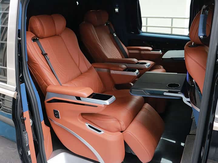 Фото 10 - Mercedes-Benz Vito