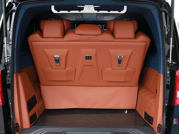 Фото 14 - Mercedes-Benz Vito