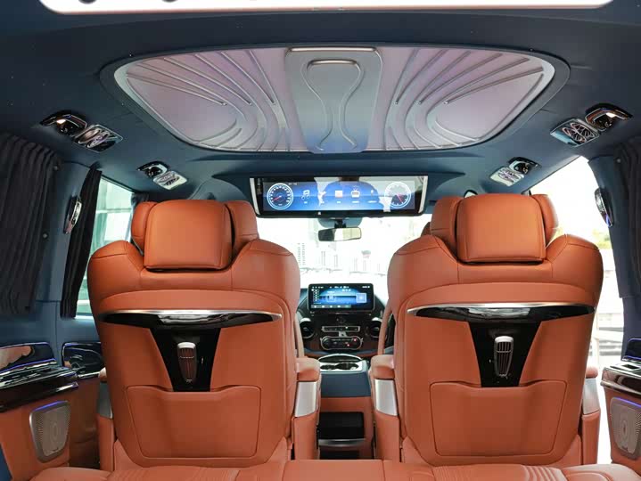 Фото 16 - Mercedes-Benz Vito