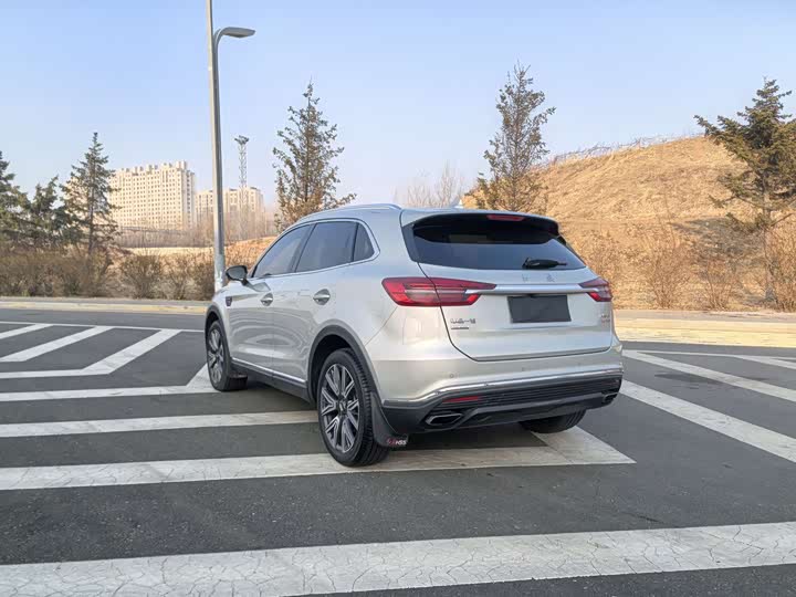 Фото 4 - Hongqi HS5