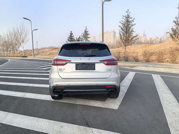 Фото 5 - Hongqi HS5