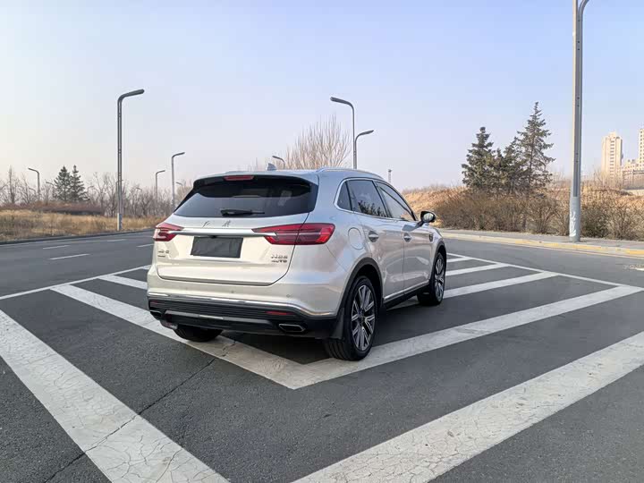 Фото 6 - Hongqi HS5