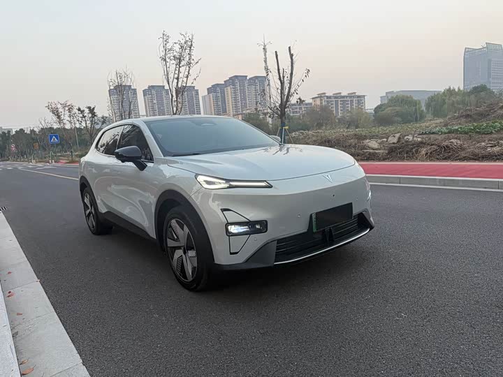 Фото 3 - Changan Deepal S05