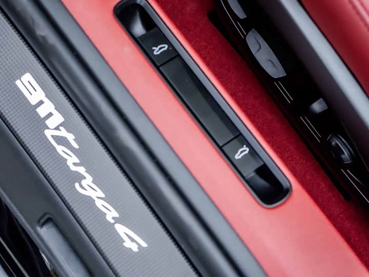 Фото 16 - Porsche 911